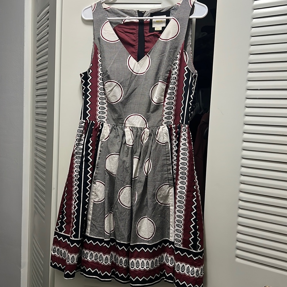 Design dresses with round circle , dots, other design